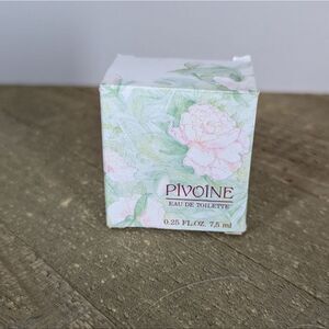 Yves Rocher Pivoine Mini Perfume 7.5ml NIB Floral Peony Scent Collectible